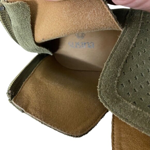 SUSINA Olive /Camo Green Back Zip Perforated Suede Ankle Booties 9M - Picture 11 of 13